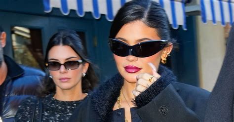 Kendall and Kylie Jenner Wore a Popular “Ugly” Shoe Trend